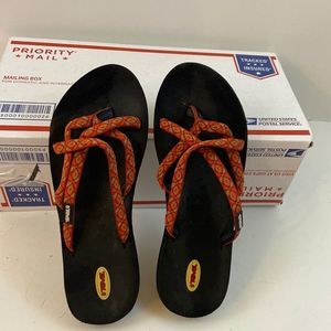 Teva sandals size 8 orange straps # 6840